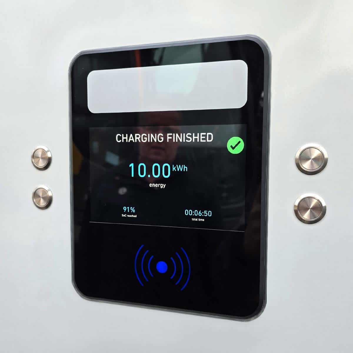 A charging station display shows "CHARGING FINISHED," 10.00 kWh energy delivered, 91% battery, and a charging time of 6 minutes and 50 seconds.